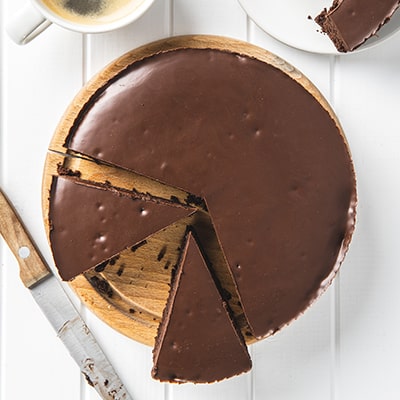 Star Chippy and Grill Cake